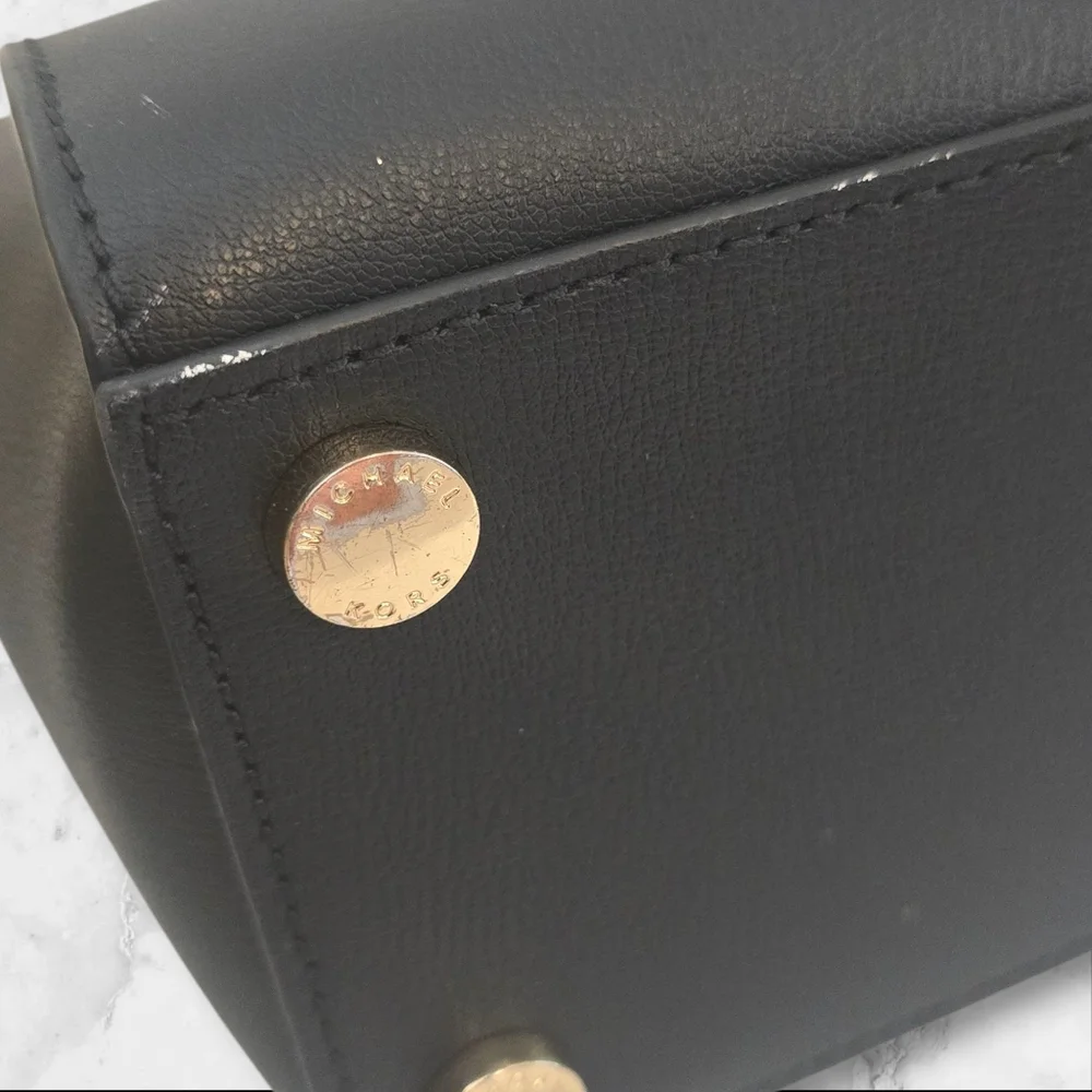Michael Kors Ellis Black‎ Safianno Leather Satchel Gold Hardware ☆